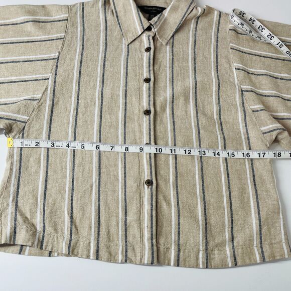 Banana Republic Linen Cropped Button Down Shirt XS - Small Linen Cropped Blouse - Picture 9 of 13